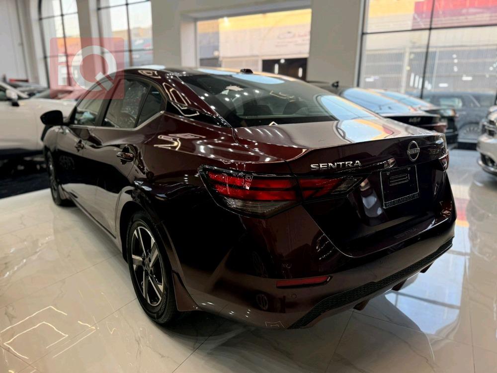 نيسان سنترا